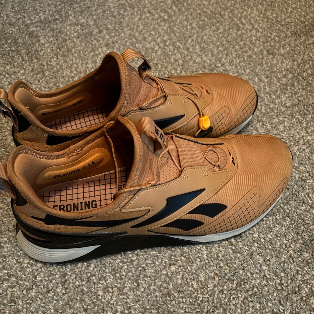Froning nano x3 training shoes. Men’s size 11.